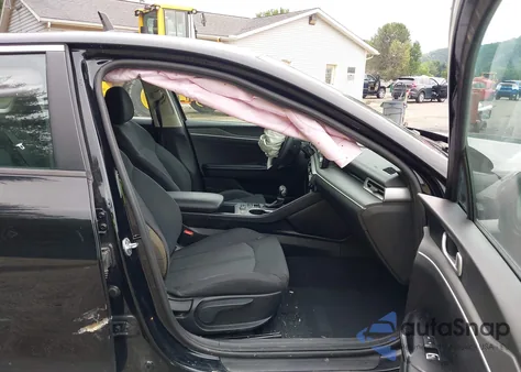 2021 Kia K5 Lxs from USA, damaged, VIN 5XXG14J29MG023686